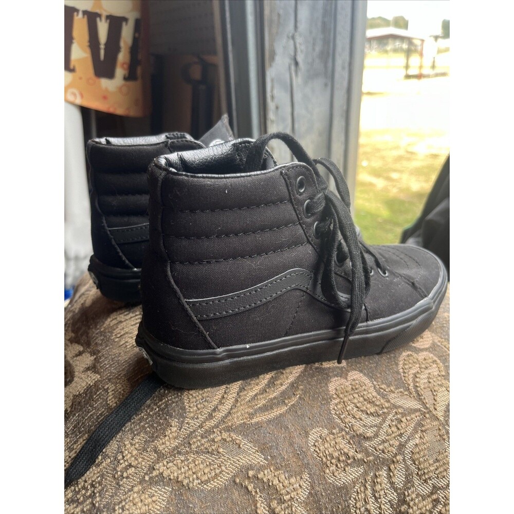 Vans Off The Wall Women's Size 6/36 Triple Black Casual Med Lace-Up Shoes